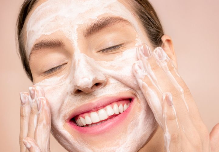 The 5 Best Sulfate-Free Face Washes