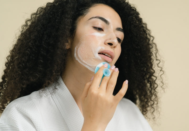 The Incredible Benefits of Water Based Face Cleanser: A Dermatologist's Guide