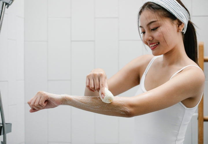 In the Shower with Dr Teal's Body Wash: A Dermatologist's Review