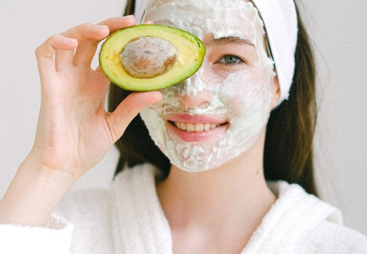 Smooth and Youthful Skin: How Face Masks Can Help Combat Wrinkles