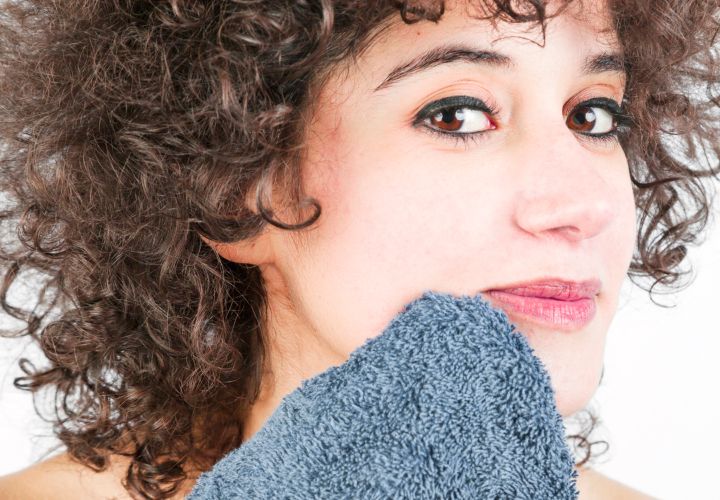 Exfoliating Your Face with a Washcloth: Benefits, Tips & More