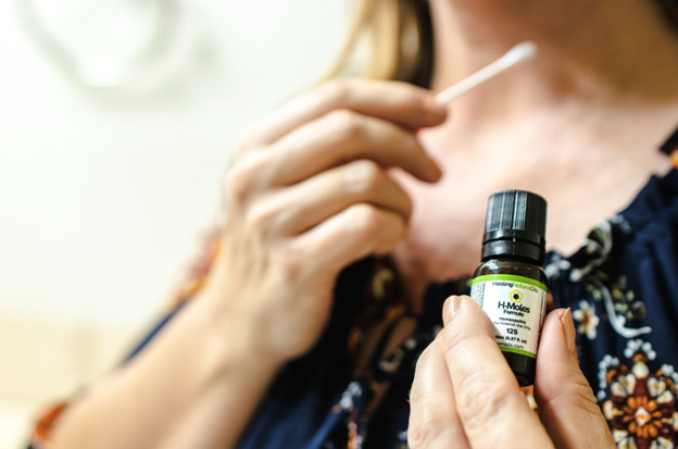 Natural Oils That May Help Fade Moles Over Time