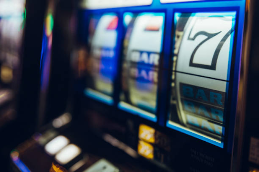 From Classic Spins to Digital Spectacles: The New Slot Era
